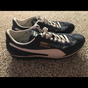 Men’s 8.5 Puma sneakers